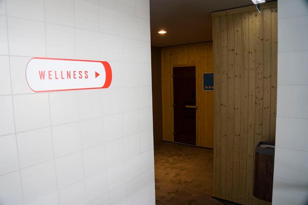 Wellness Hotel Mestska Plavaren Trebisov Luaran gambar